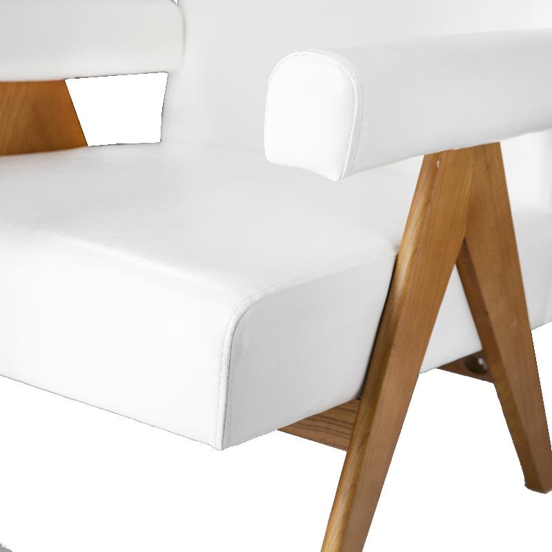 Sillón con brazos madera y cuero ecológico Nantes