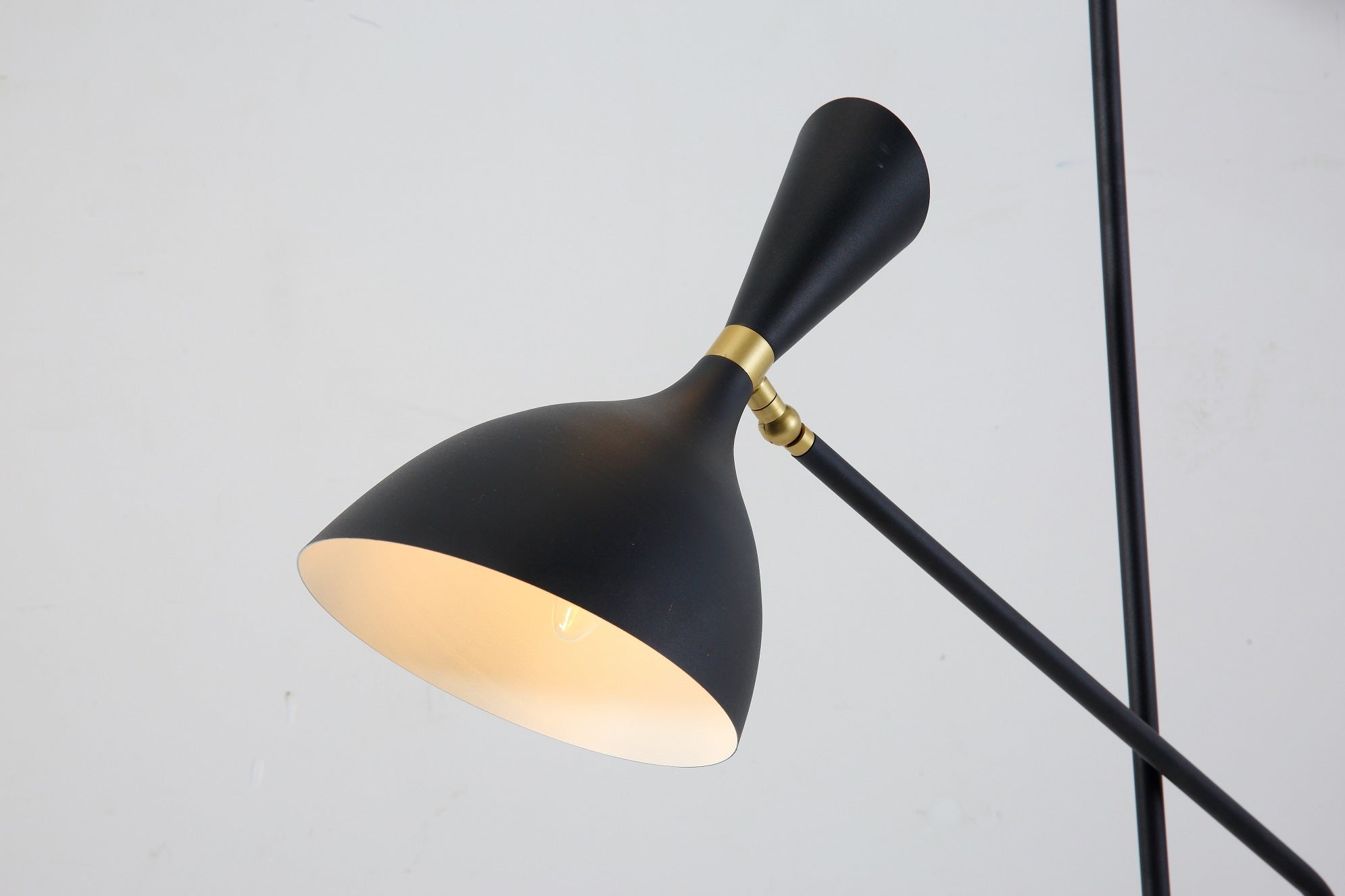 Lampara pie Nice - Vintahome