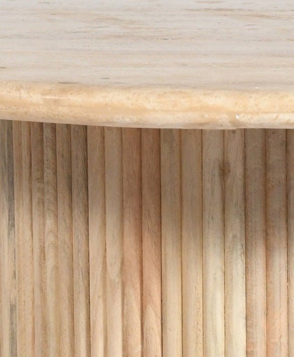 Runder Couchtisch aus korallenrotem Mangoholz - Vintahome