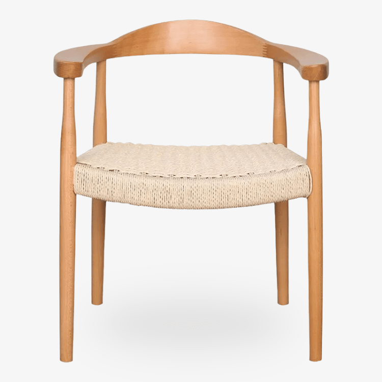 Esszimmerstuhl mit Holzarmlehnen und natürlichem Nevu-Enea-Sitz – Vintahome