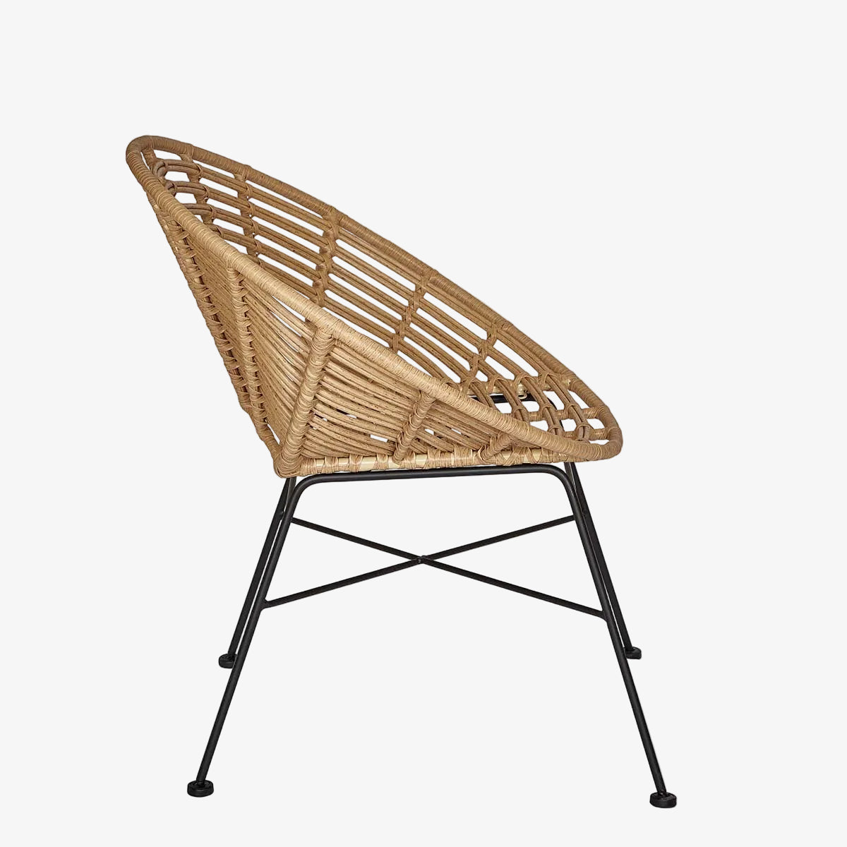 Synthetisch rotan en zwart stalen fauteuil nest