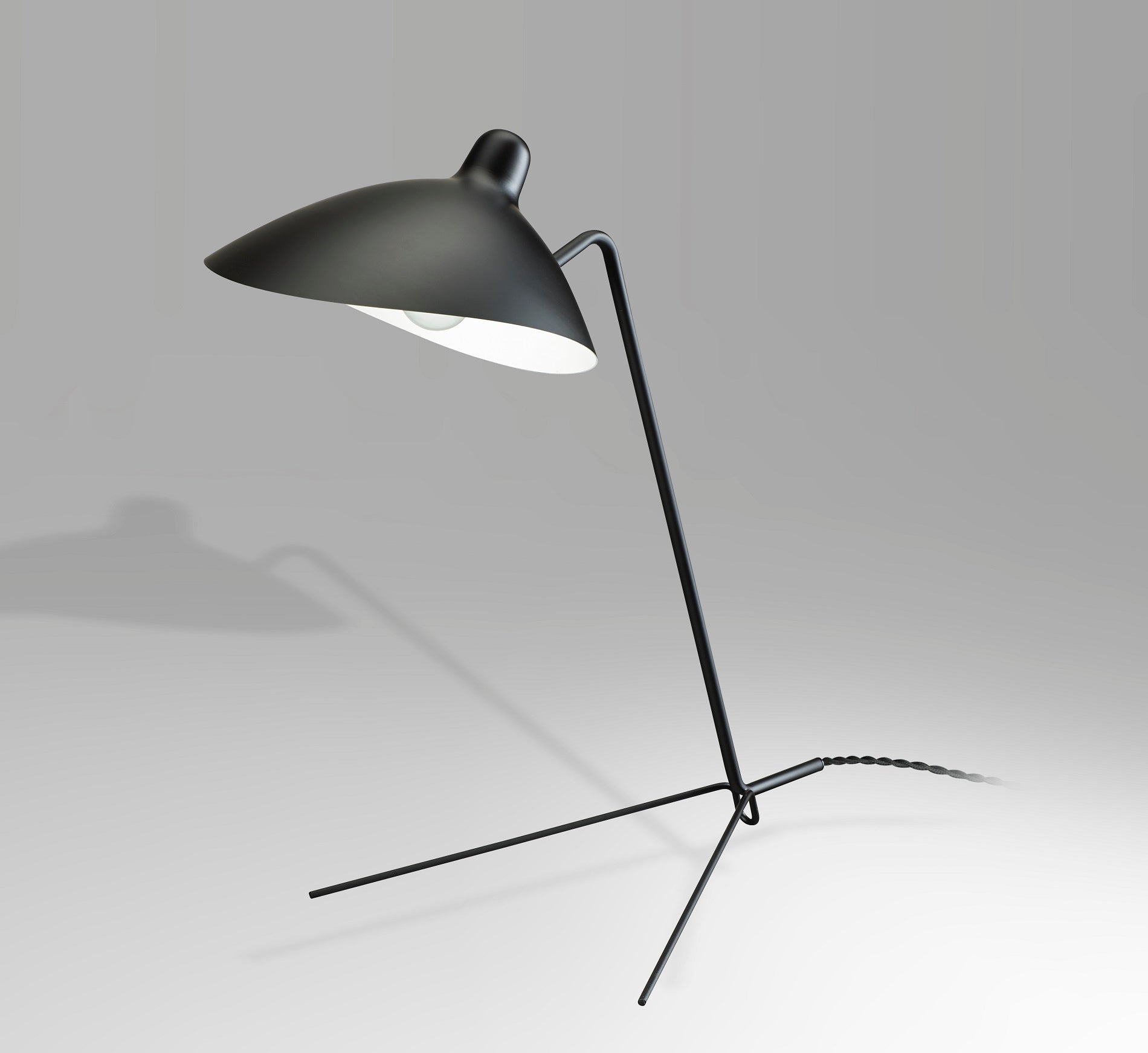 Candeeiro de mesa design Sergi