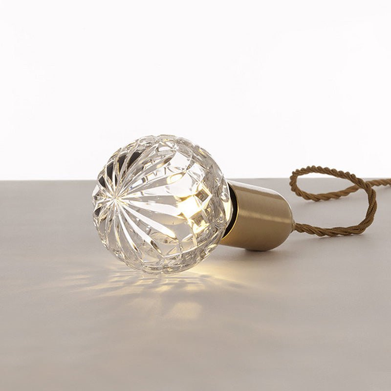 Luminária de teto Frederick em vidro e metal dourado