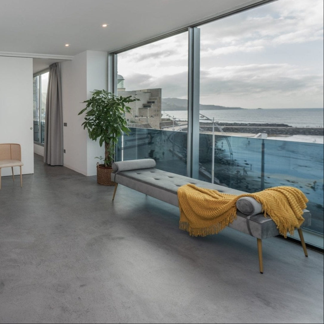 Banco terciopelo gris y patas doradas 185 Bisseu - Vintahome