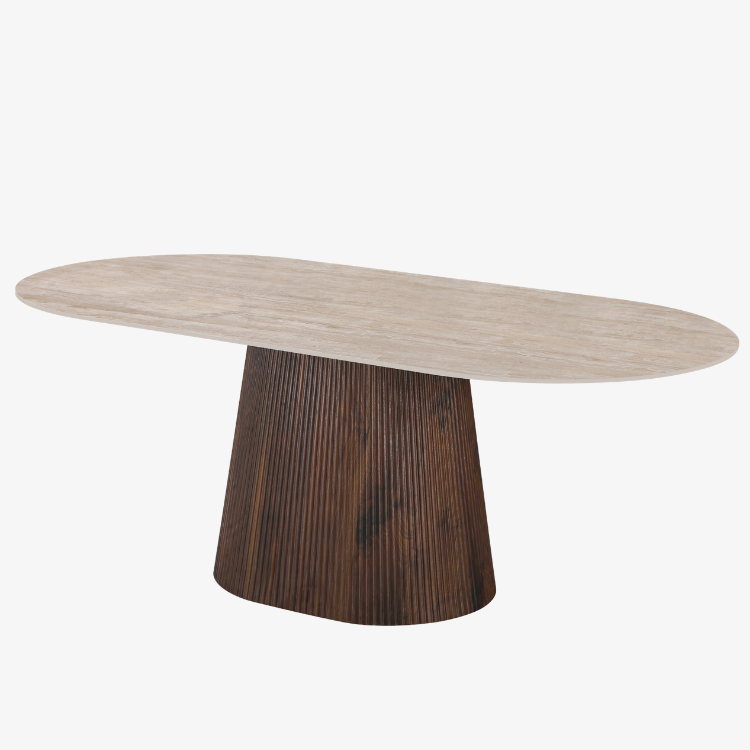 Vista lateral de mesa de comedor Aurelia oval con tablero efecto travertino y base central nogal