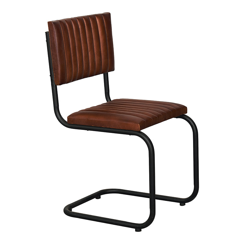 Cadeira vintage com listra vertical técnica estofada em couro