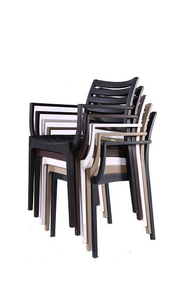 Chaise de terrasse empilable avec accoudoirs Lursan